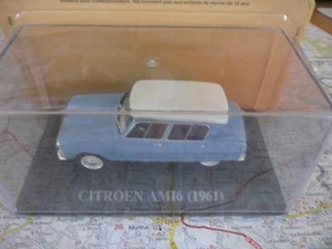 CITROËN Ami 6 Berline Bleu Toit blanc 1961 IXO 1/43 en boite - Picture 1 of 1