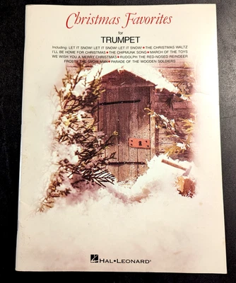 Trumpet Christmas Songbook Christmas Favorites Hal Leonard  - Image 1 of 4