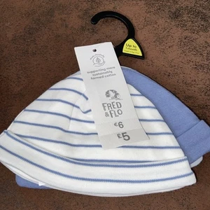 Baby hats up to 1 month - Picture 1 of 3