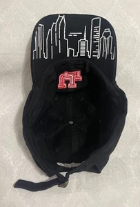 University of Houston Baseball Cap UofH with SKYLINE on Brim & U H Embroidery - Picture 1 of 9