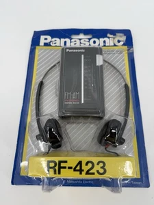 New Panasonic FM-AM FM Stereo Headphone Receiver Portable RF-423 made in Taiwan - Picture 1 of 8