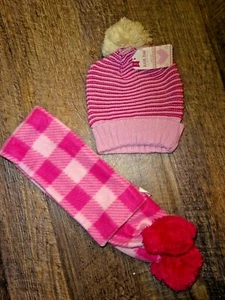 LOT girl cap knit hat Winter warm & scarf  ~ fits sizes 4 - 5 - 6 - 6X - 7 -8 - Picture 1 of 4