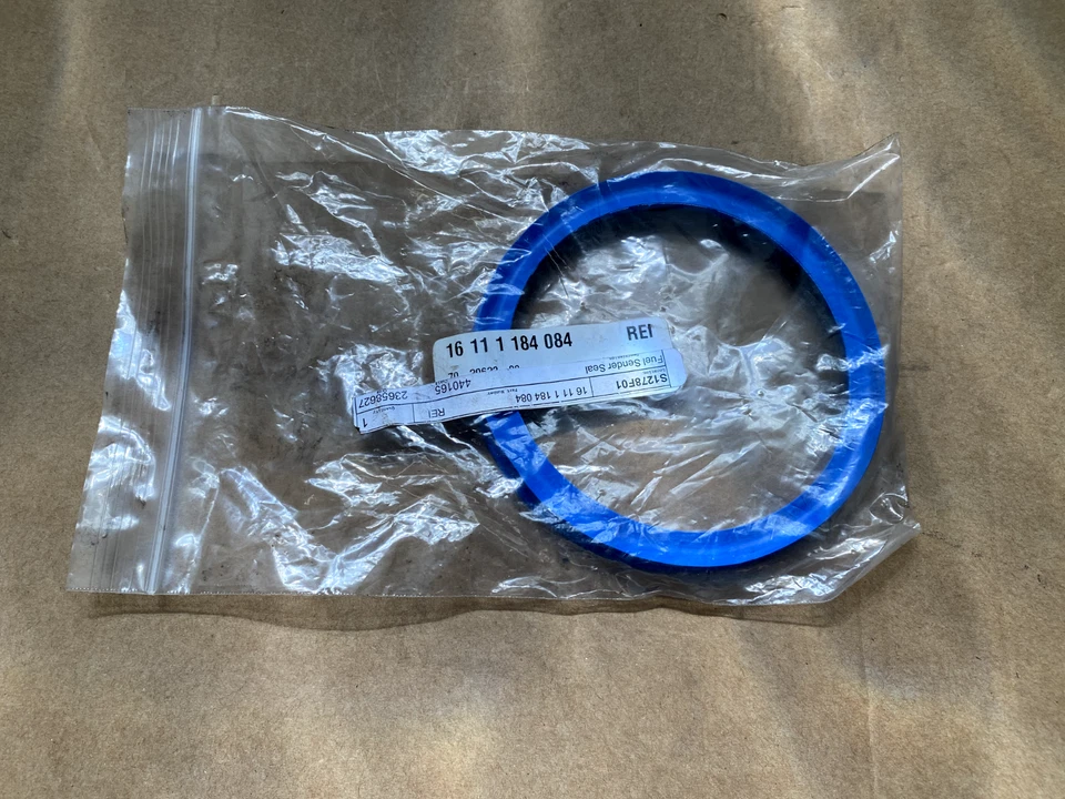 BMW 3 Series 5 Series M3 Z8 1997-2006 sello de emisor de combustible OEM - 16111184084 Foto 1 de 1