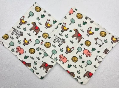 Juego de 2 paños/lavaderas 8" x 8" franela y rizo animales de granja hechos a mano  Foto 1 de 4