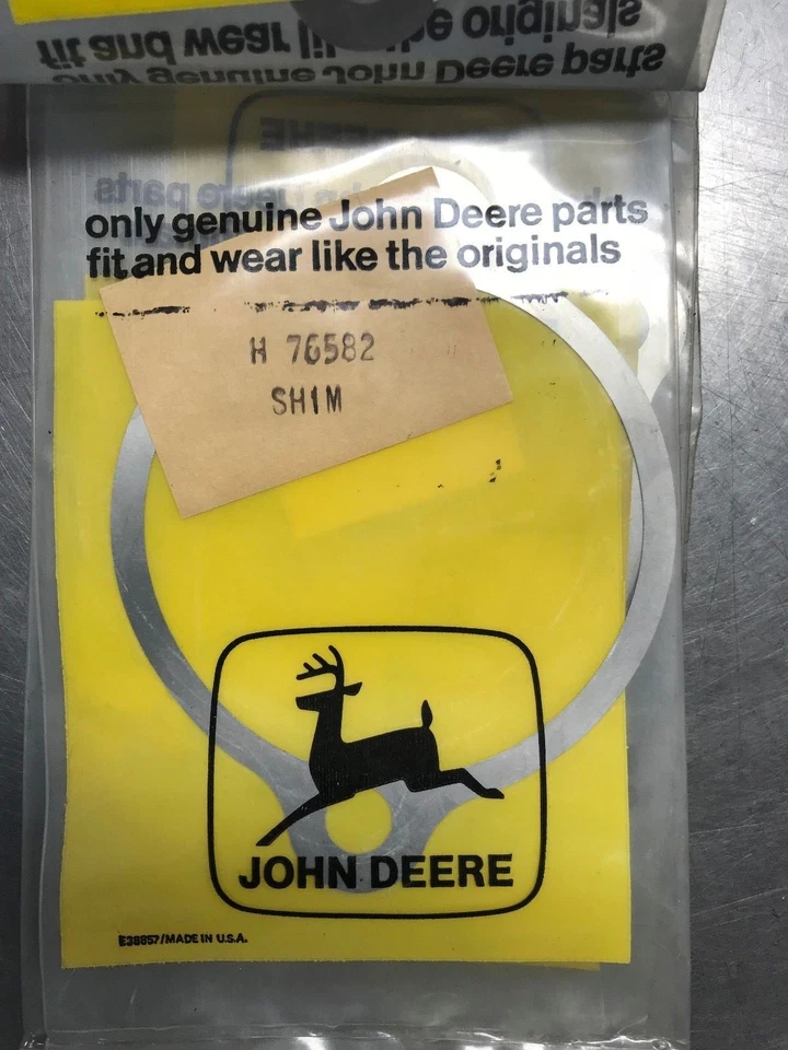 H76582  GENUINE John Deere  SHIM - Image 1 of 1