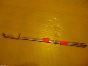 HP 486894-001 DV4-1430US LCD HINGES AM03V000100 & AM03V000200 LEFT AND RIGHT - Picture 1 of 2