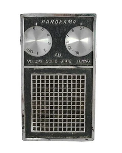 Vintage Pocket Solid State Transistor Radio Singapore Panorama WORKS - Picture 1 of 7
