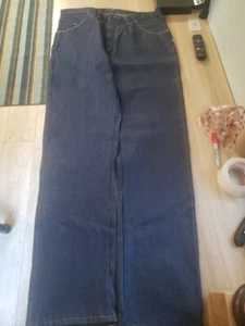 38 x 34 Neu Rustler by Wrangler Herren Normale Passform Boot Cut Denim Hergestellt in den USA - Bild 1 von 11