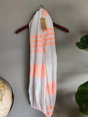 NUEVO CON ETIQUETAS Michael Stars Ruana Bufanda Sarong Traje de Baño Encubrimiento Oceanside Rayas Eternidad Foto 1 de 4