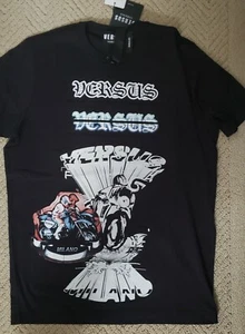 NWT Men's Versus Versace Logo T-shirt Black M 100% AUTHENTIC - Picture 1 of 12