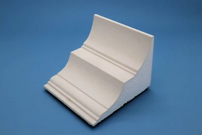 Profils de corniche en stuc de façade à base de polystyrène avec résine côtiè... - Photo 1/4