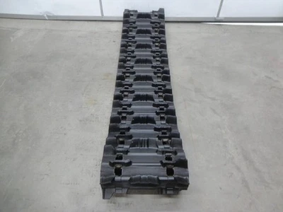 Polaris Track - 136 x 15 x 2 - 2.52 Pitch - 2000 RMK 800 - 5411829 - #36924 - Image 1 of 4