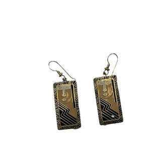 Pendientes colgantes vintage firmados Laurel Burch GODDESS esmalte tono dorado J2Y - Imagen 1 de 3