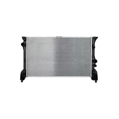 Radiador para Mercedes Metris 2016 2017 2018 2019 - Imagem 1 de 3