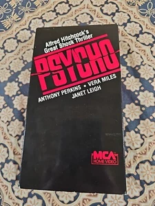 OG (c) 1986 PSYCHO VHS Tape Alfred Hitchcock ANTHONY PERKINS B&W Near Mint Cond. - Picture 1 of 14