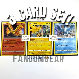 2022MOLTRES, ARTICUNO, ZAPDOS Holo RARO set di carte Pokemon Go LP - Foto 1 di 9