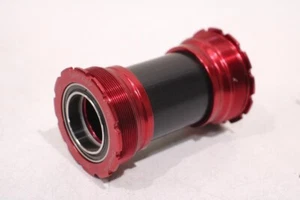 Chris King ThreadFit T47 24i CERAMIC BB Bottom Bracket - Picture 1 of 7