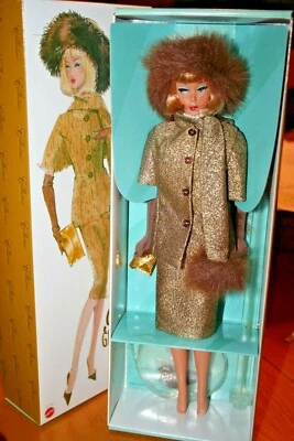2001 Limited Edition Collector Request Gold 'n Glamour Barbie Doll-New in Box - Image 1 of 4