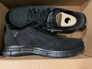 Skechers Men Verse Swift-Fit Slip-in Black 8 - Picture 1 of 5