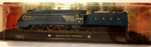 1938: CLASS 'A4' NO. 4468 MALLARD Locomotive 1:76 Scale Diecast Model by AMERCOM - Picture 1 of 7