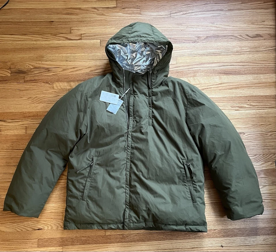 Chaqueta Helmut Lang Astro Puffer Down Rellena XL Oliva Algas Nueva con Etiquetas Minorista $995 Foto 1 de 4