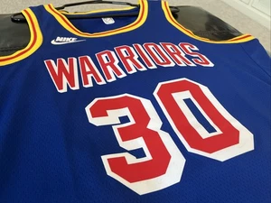 NIKE STEPH CURRY #30 GOLDEN STATE WARRIORS JERSEY- LARGE 48🔥 RARE 🔥 - Picture 1 of 8