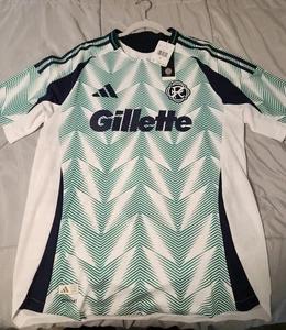 New England Revolution Away Jersey 2025/26 Eastern White Pine Adidas NWT - Picture 1 of 4