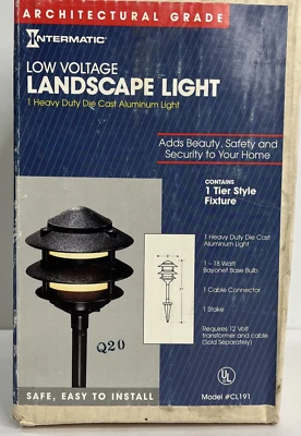 Luz de paisaje de grado arquitectónico de 3 niveles de metal fundido Malibu CL191 18 vatios Foto 1 de 4