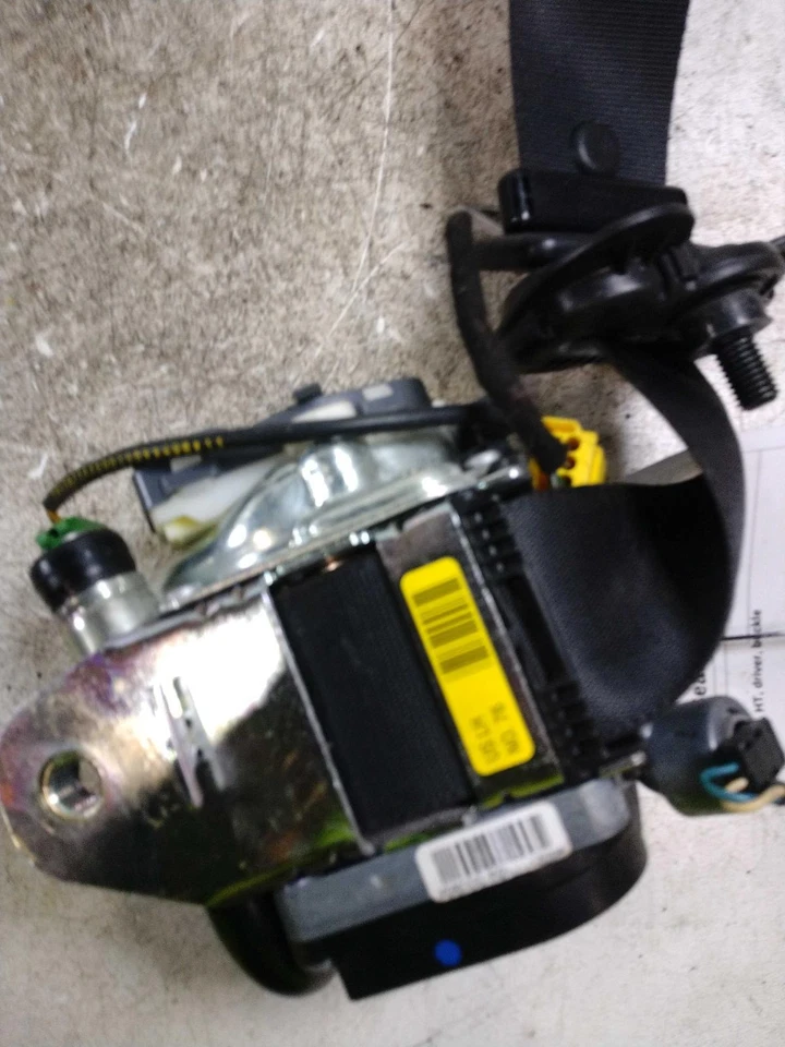 2013 MINI COOPER RED Seat Belt OEM 72112759233 116K Miles FWD - Изображение 1 из 4