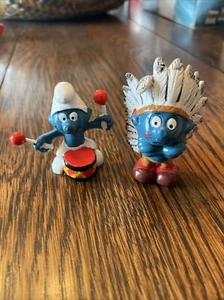 The Smurfs Indian Smurf Native American Chief & Drummer Vintage 1980s PVC - Picture 1 of 2