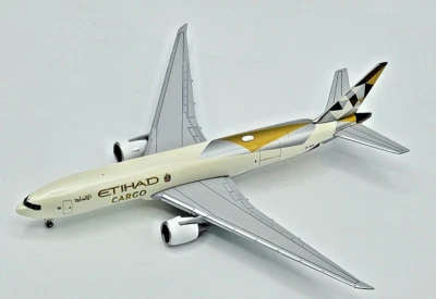 Etihad Airways Cargo Boeing 777F 1:500 Reg A6-DDD Herpa 538282 - Imagen 1 de 4