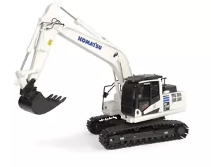 Komatsu PC210LC-11 Excavator - White - Universal Hobbies 1:50 Scale #UH8158 New - Picture 1 of 7