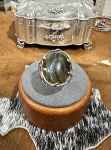 925, Sterling großer Labordorit mit floraler Fassung Gr. 10 1/2 - Bild 1 von 9