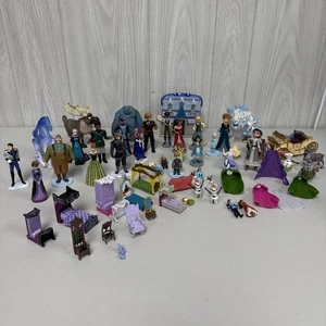 LOTTO 50+ accessori figurine Disney Frozen / Elena di Avalor playset - Foto 1 di 24