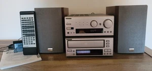 ONKYO - Mini Hi-Fi System Set ▪︎  R-805X/C-707CHX/D-N3XA - Picture 1 of 10