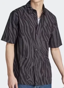 Adidas Mens Button Up Short Sleeve Shirt In Animal Print size Small RRP £55 - Picture 1 of 7