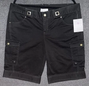 Athleta Kick It Hiking Cargo Bermuda Shorts Sz 16 Black Outdoor Active Grommet - Picture 1 of 5