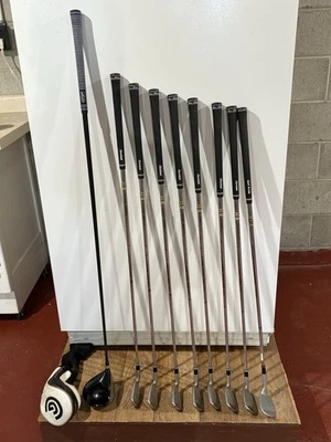 Cleveland TA6 3, 5-PW, SW With Cleveland Launcher Driver RH-R Flex-Nice Grips - Image 1 of 4