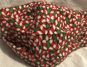 Christmas Candy Cane Reversible Handmade Face Mask - Accordion Style - NWOT - Picture 1 of 2