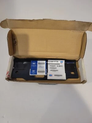 Nuevo soporte de montaje de parachoques delantero del lado del conductor para 92-97 Ford Bronco FO1066108 Foto 1 de 4