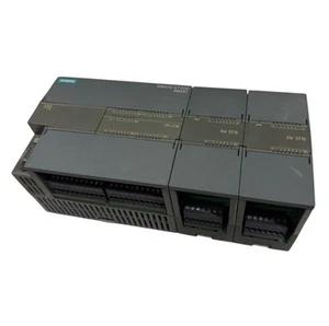 Siemens SIMATIC S7-200 Smart CPU ST40 con 2 módulos de expansión EM DT16 - Imagen 1 de 4