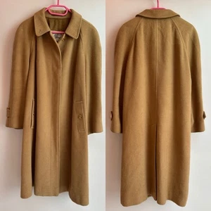 Vintage Burberrys Size L Women’s Cashmere Coat - Picture 1 of 23