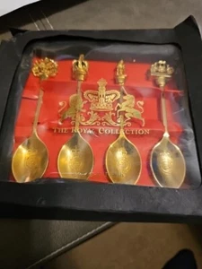 Buckingham Palace Cutlery Set 4/ Gold Spoons 22 CT. Gold Finish Opened Box - Picture 1 of 5