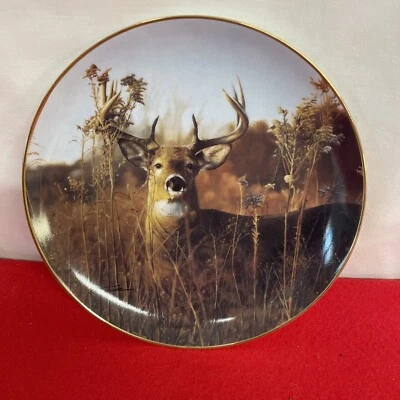 THE DANBURY MINT BOB TRAVERS WHITETAIL DEER SUMMER FLIGHT PLATE NO I6609 - Image 1 of 2