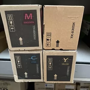 KYOCERA TK-8305 SET CMYK (4 Pieces= 229€) Original - Afbeelding 1 van 2