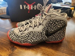 Nike Air Foamposite Pro Premium Elephant Print 2014 GS size 6Y No Box - Picture 1 of 5