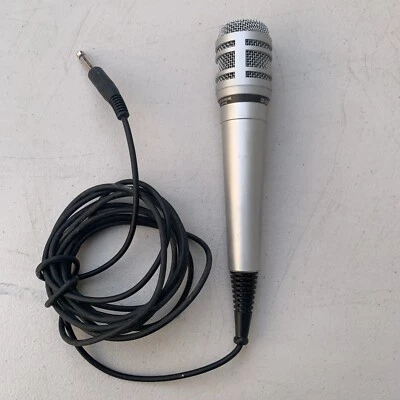 Radio Shack 33-3030 Microphone Omnidirectional Dynamic Impedance 500 ohms - Image 1 of 4
