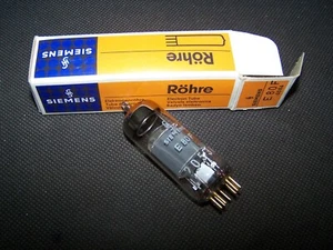 siemens ef80 unused , tube - Picture 1 of 2