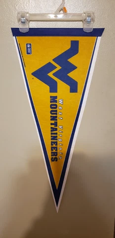 WEST VIRGINIA MOUNTAINEERS RETRO LOGO  NCAA FELT PENNANT  12/11/21 Cover