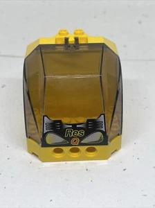 Lego 1 Yellow 6x6x5 Cockpit Brick With Top Hinge, And windshield 30619 (028-223) - Picture 1 of 5